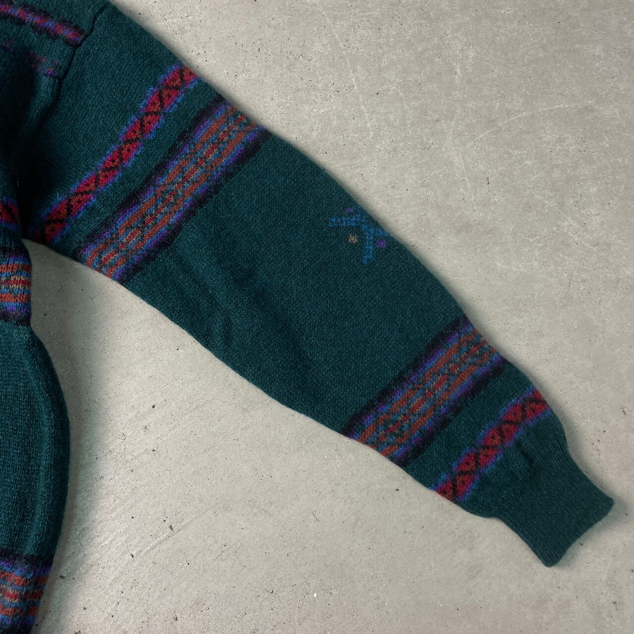 80年代 Woolrich ウールリッチ ウールニットセーター アニマル柄 刺繍 