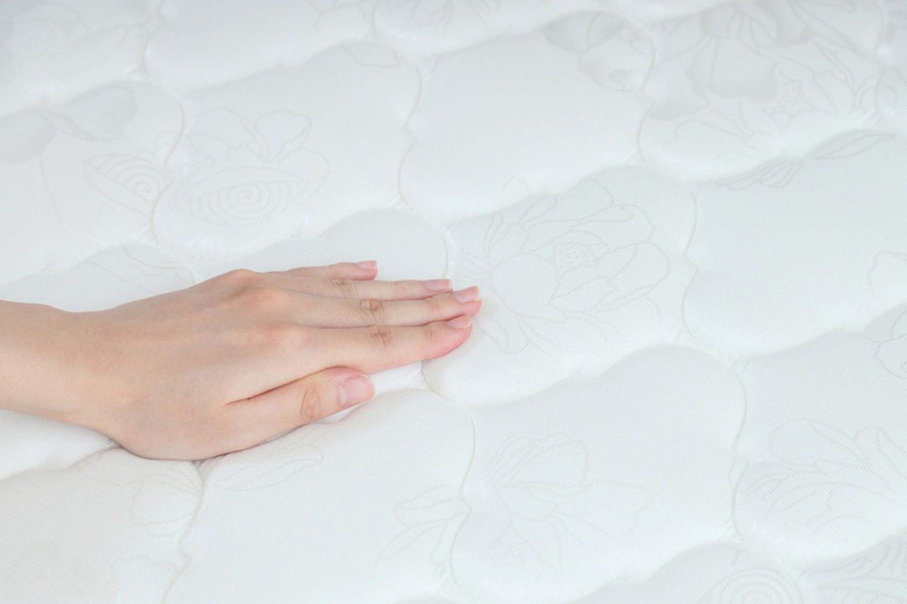 【セミダブル】 オリジナルボンネルコイルマットレス