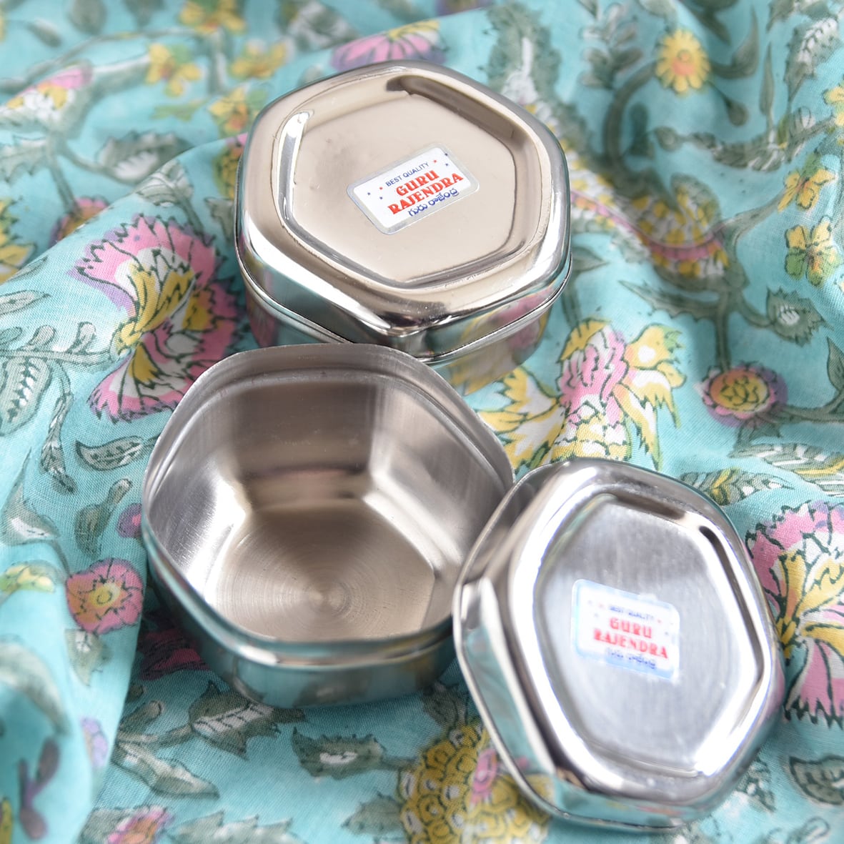 インド ステンレス マサラ(スパイス）ケース 小物入れにもおすすめ