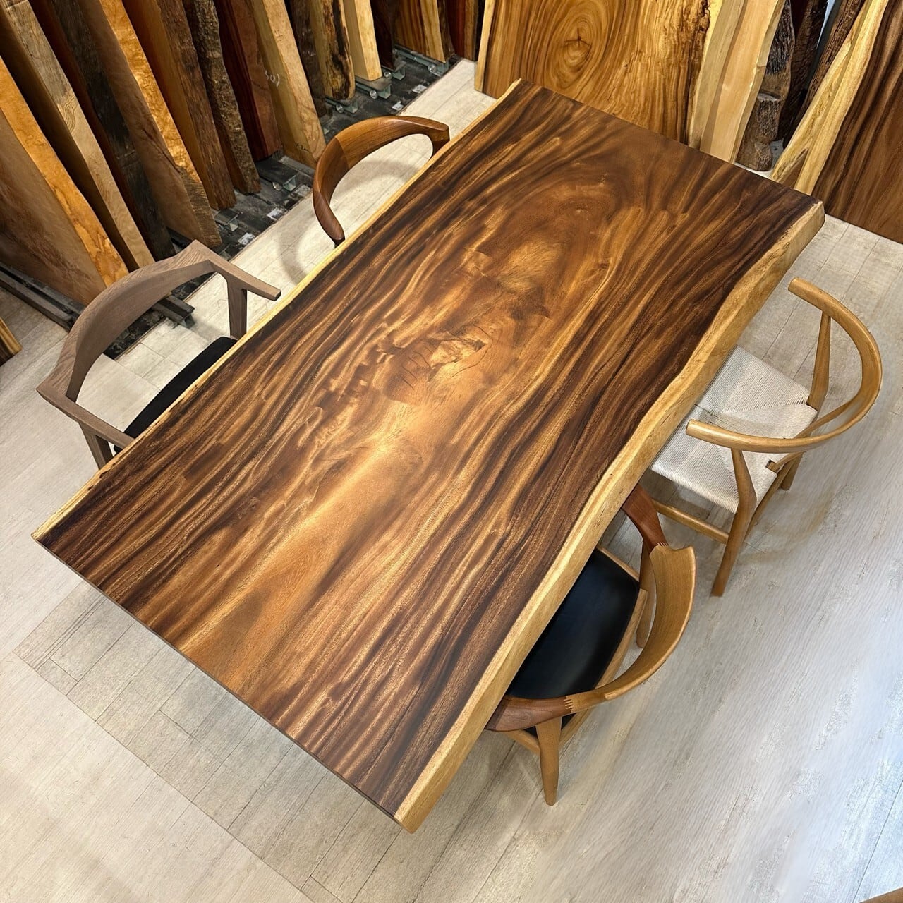 モンキーポッド _1760×910×57_浅草本店_テーブル天板/一枚板 262738 t001