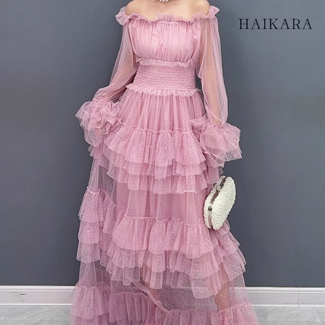 Elegant and gorgeous dress with mesh fabric ruffles