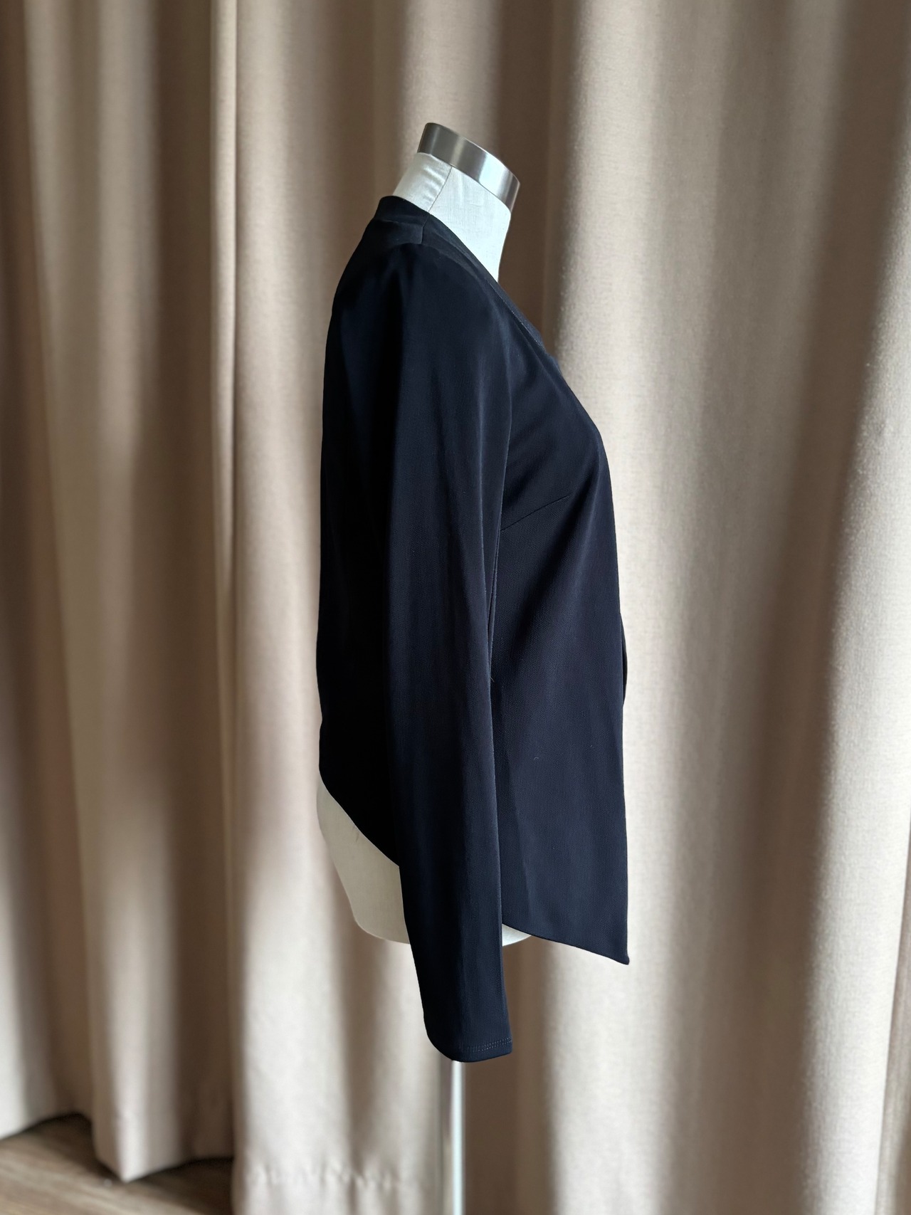 classic noir brooch set light jacket-5195-3