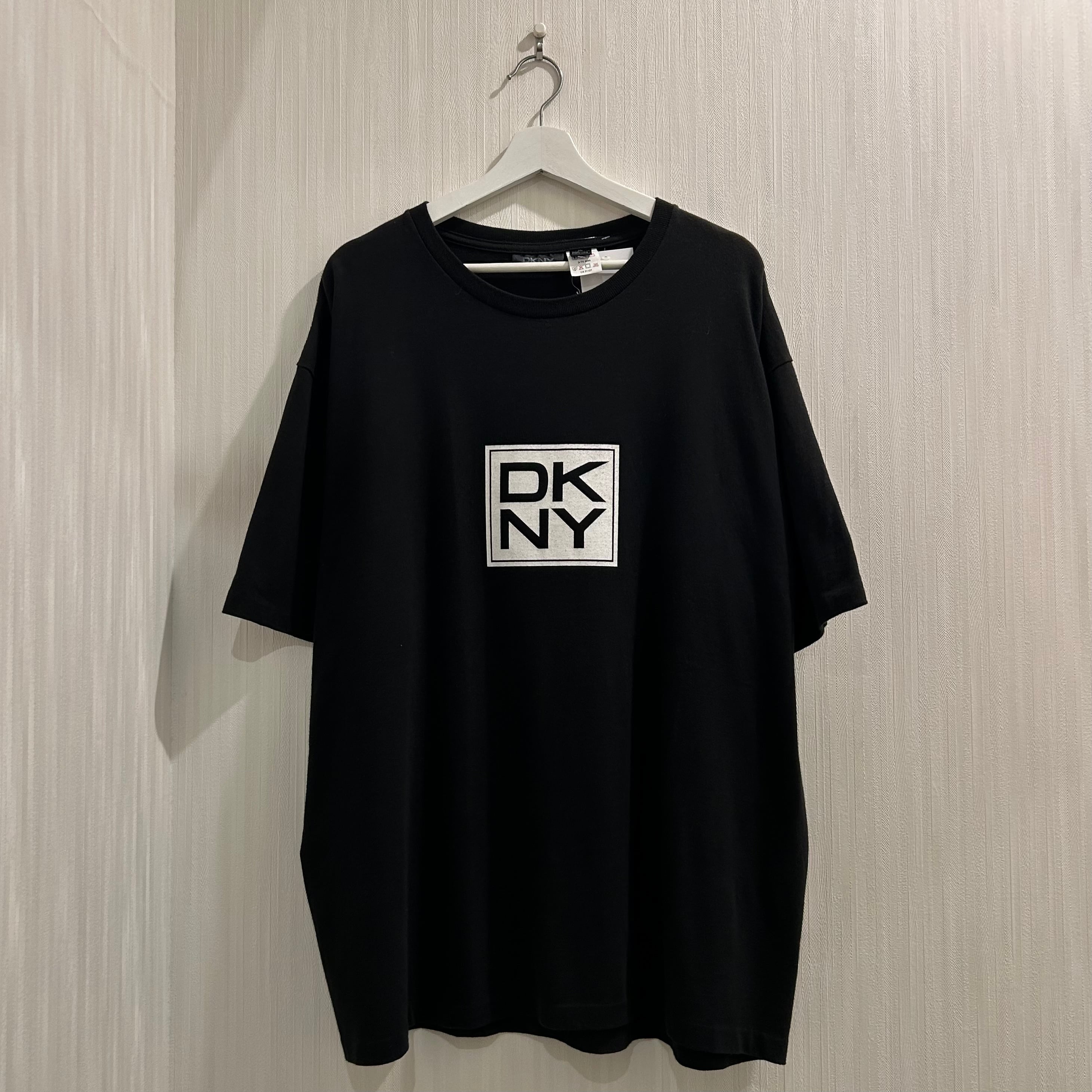 Dead Stock!! 1990s DKNY Logo T-shirt