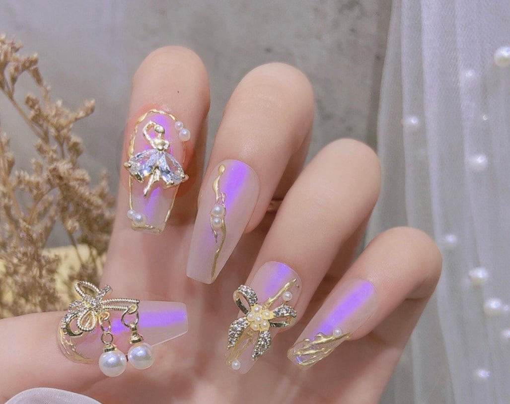 ちゃめろ ネイルパーツ オーダー ⋆𝜗𝜚 ありがとうございました*.+ﾟ ・──＊──୨୧