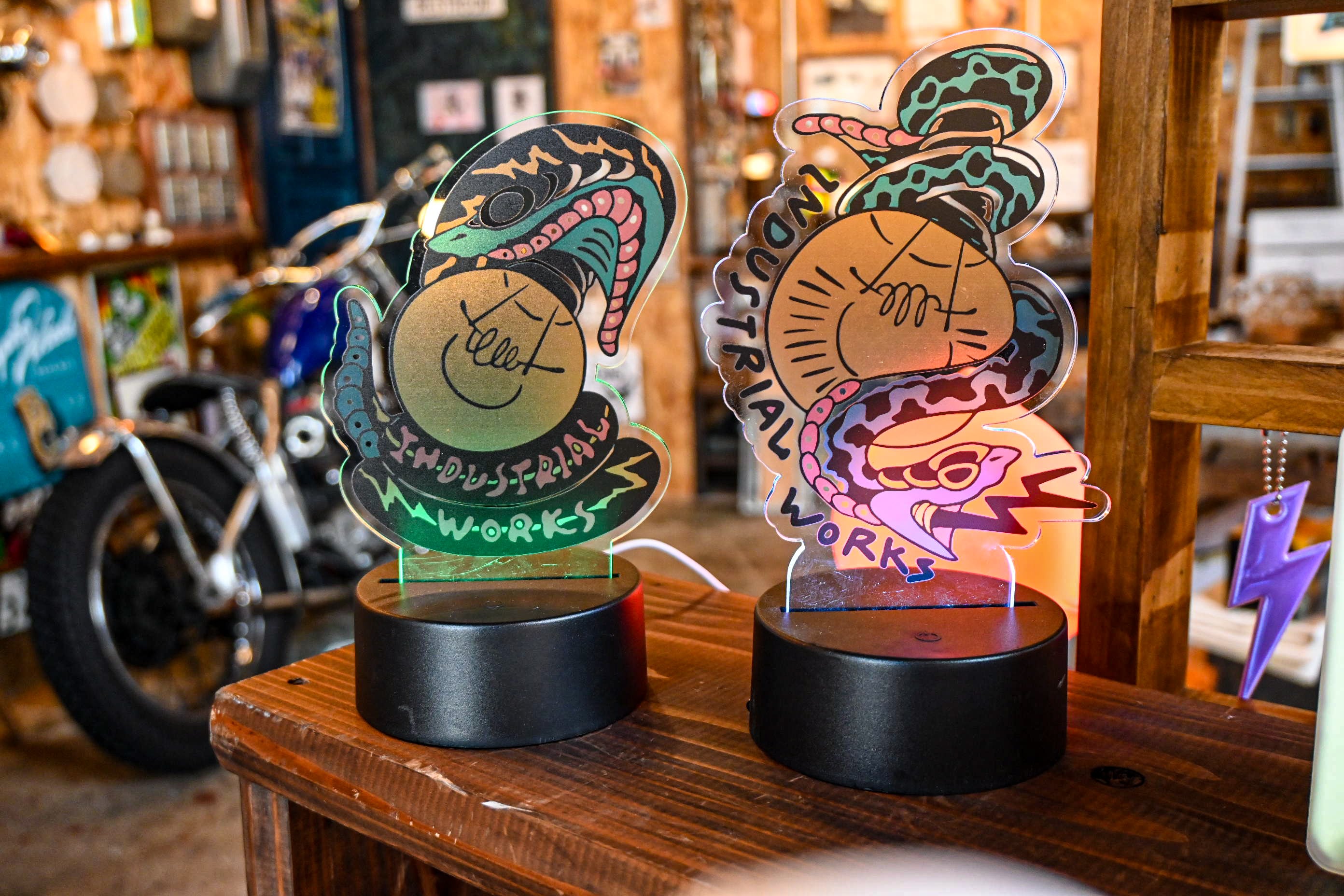 巳年 アクリルライトスタンド | INDUSTRIAL WORKS