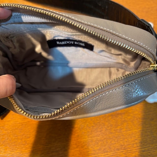 BARDOT ROSE 再入荷!ベルトがポイント◎ショルダーバッグ