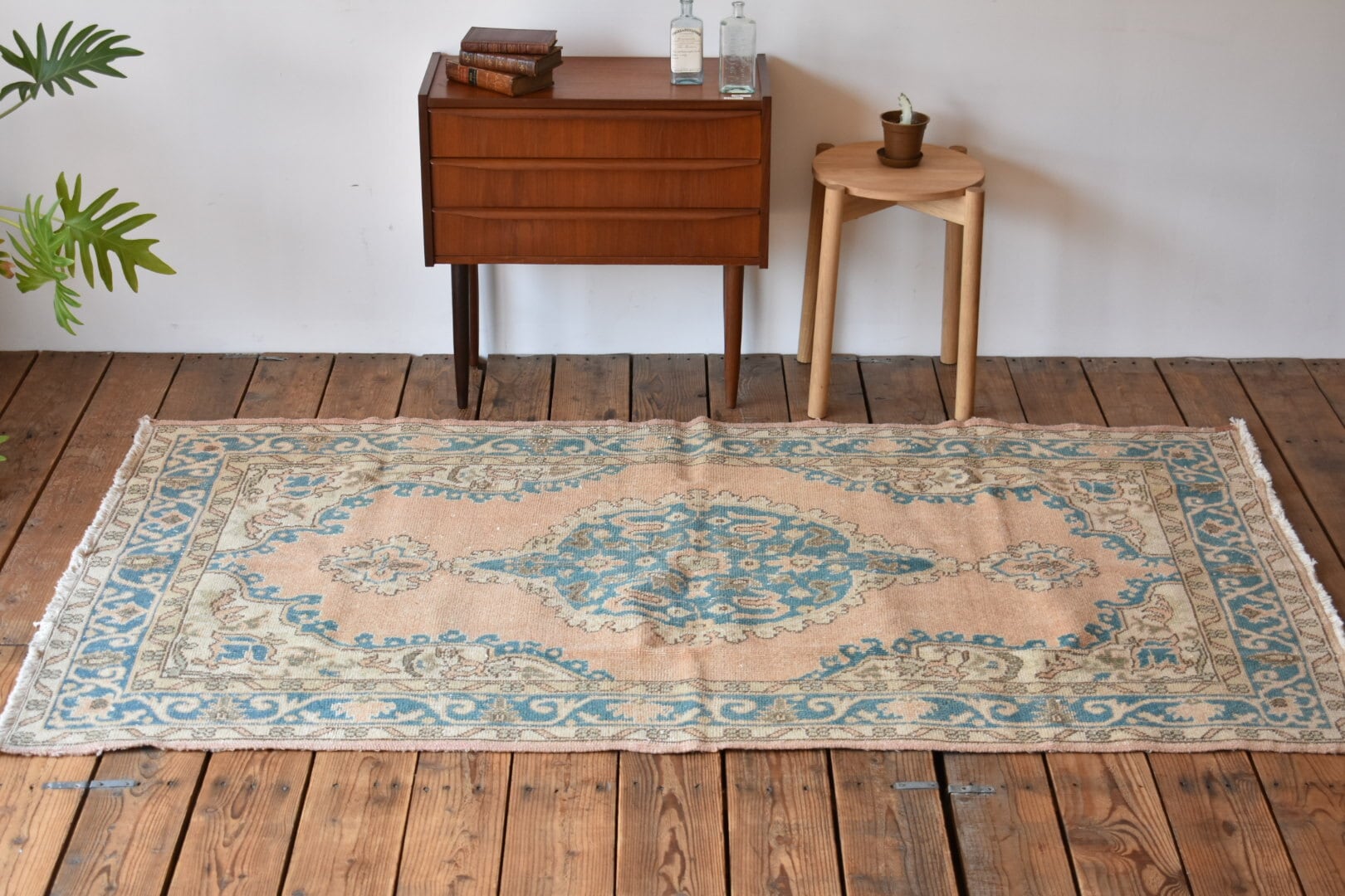 LR05160 vintage tribal rug | lool(ロール)は山口県山口市にて LR05160 vintage tribal rug | lool(ロール)は山口県山口市にて
