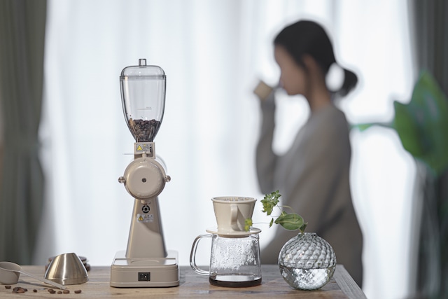 Kalita/NEXTG コーヒーグラインダー (北海道限定カラー)