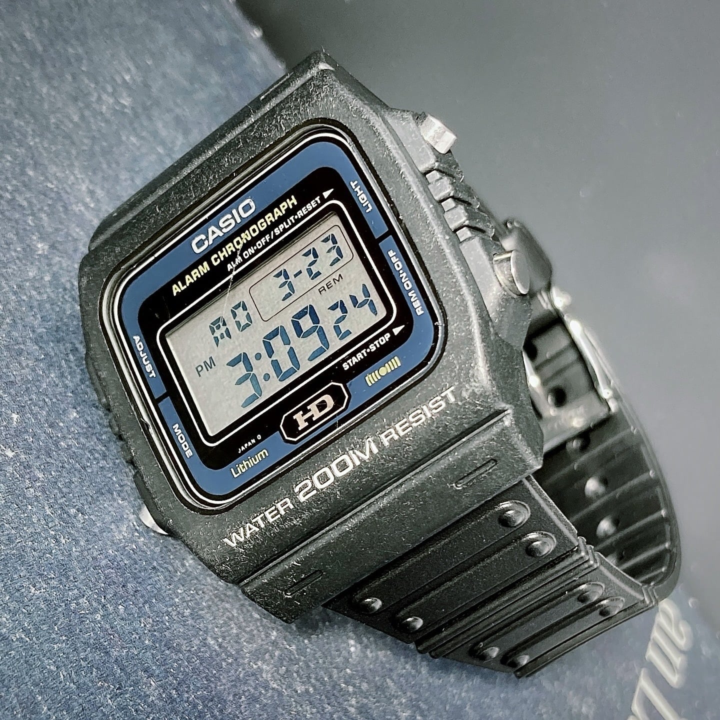CASIO DW-240 デジタル腕時計「JAPAN U」刻印 CASIO DW-240 JAPAN U Module 690 - メルカリ