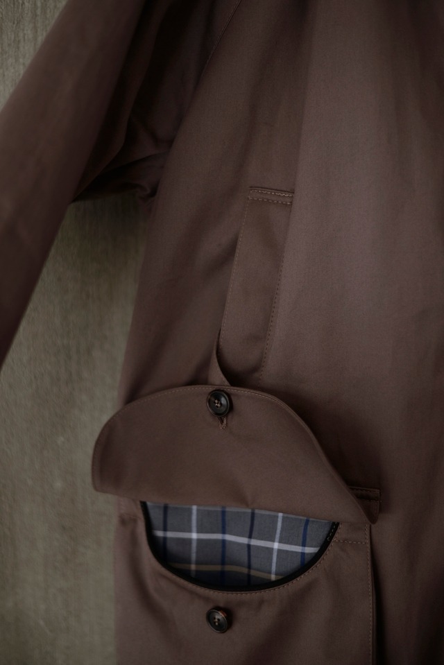 CHRYSALIS / exclusive for tatazmaiizumai /cotton gabardine field half coat color / nuance Greige