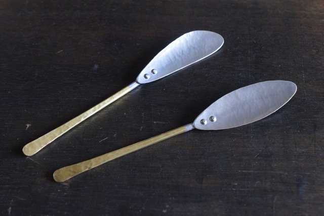 銅・真鍮のバターナイフ　(リベットタイプ)  　※受注品