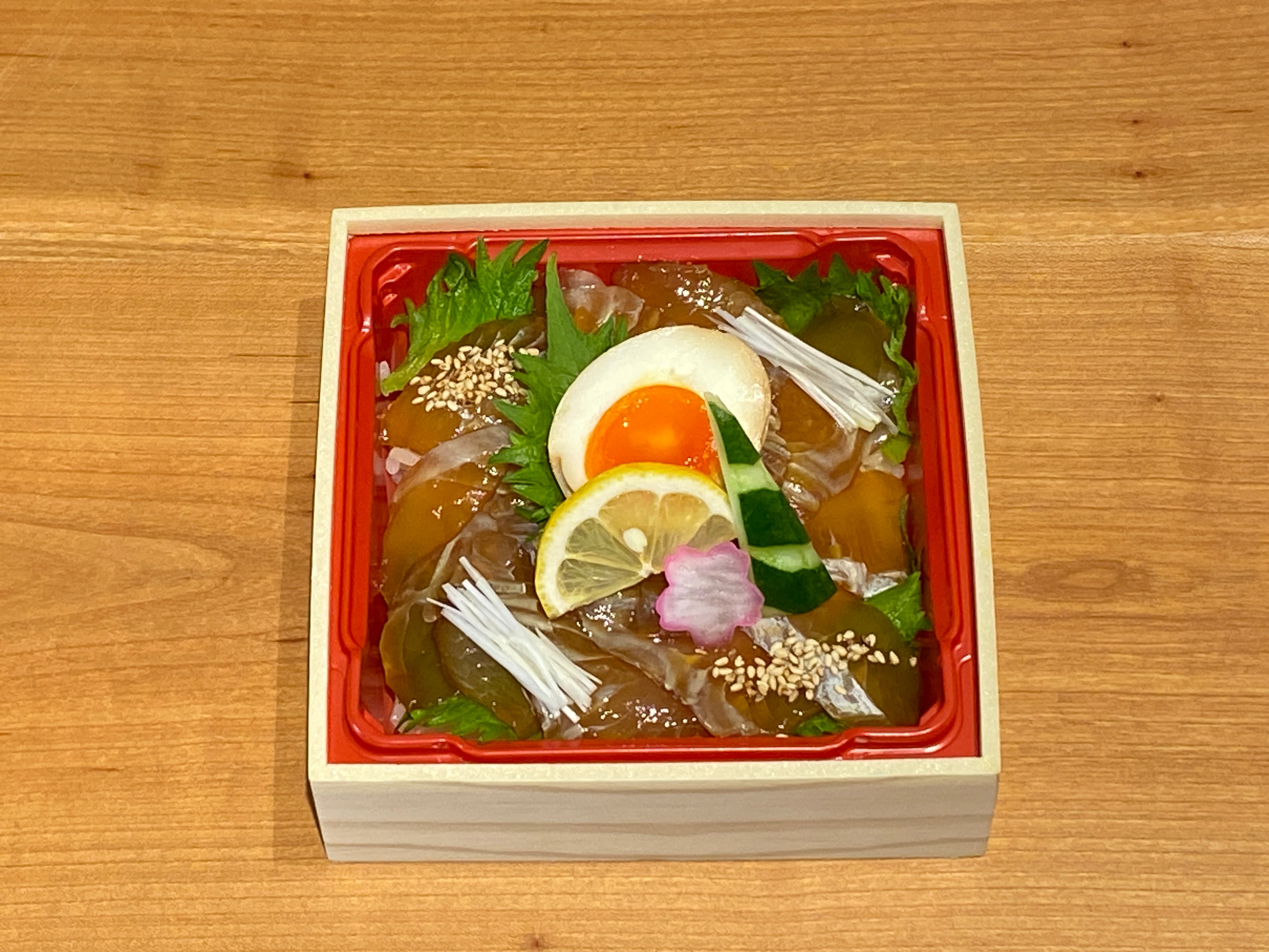 白身魚の漬け丼（煮卵付き）（翌日以降お渡し）