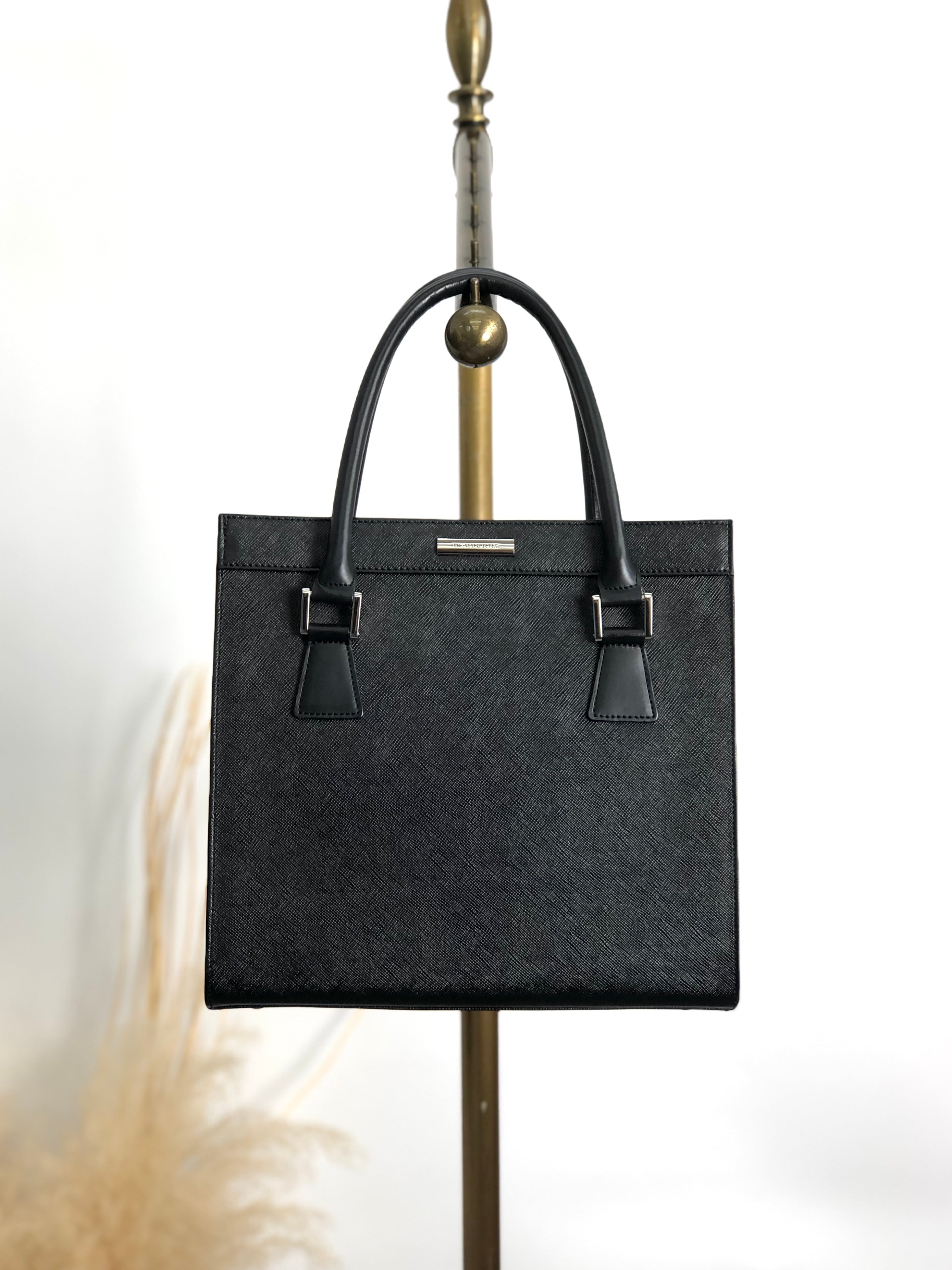 BURBERRY バーバリー ハンドバッグ ブラック ロゴ レザー vintage ヴィンテージ オールド yej8u5