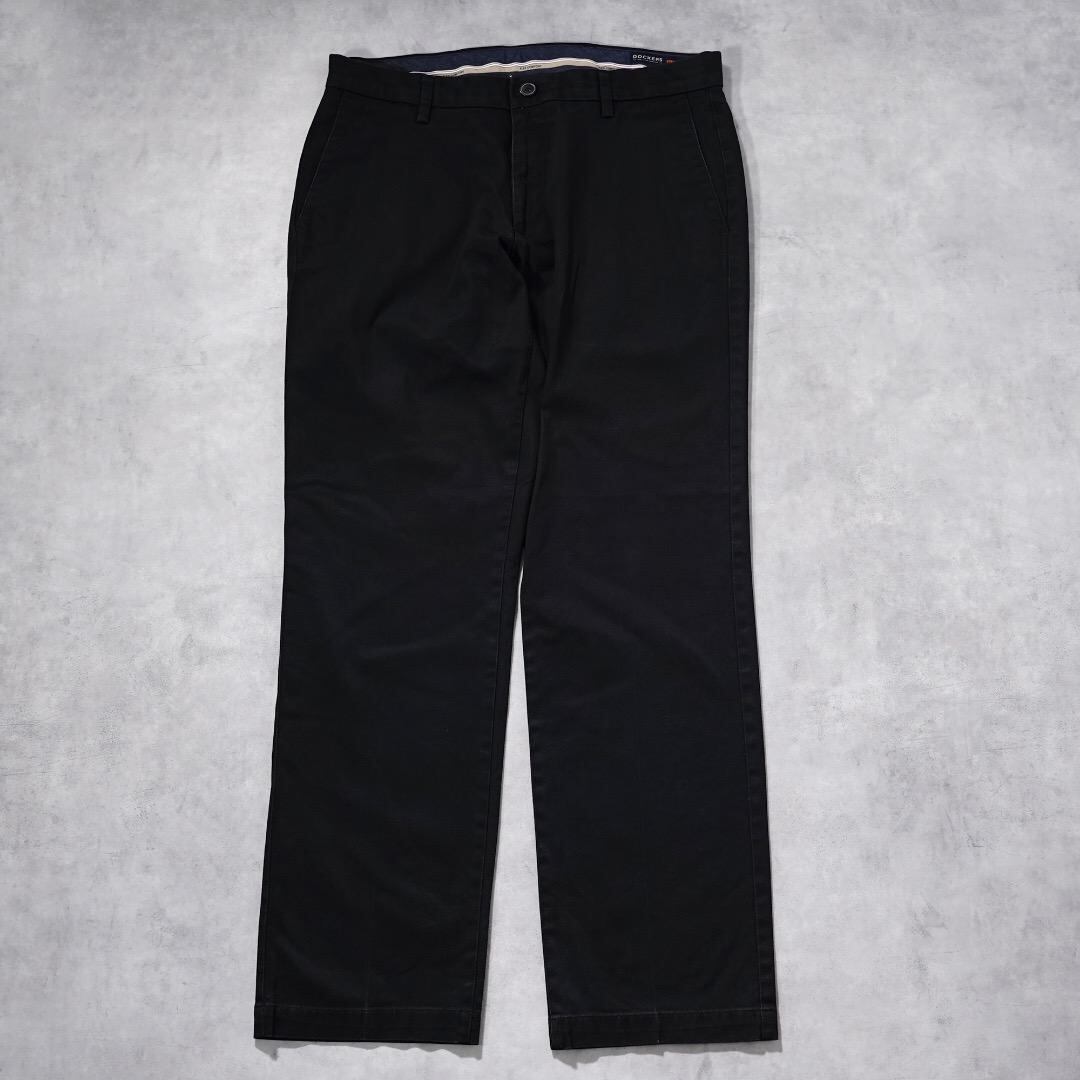 ドッカーズ リーバイス W32 チノパン ボトム パンツ 古着 黒 17404