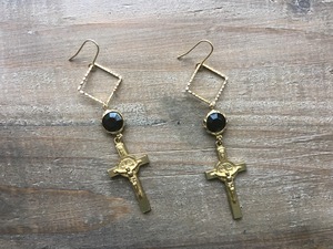 Square×black bijou×cross earrings