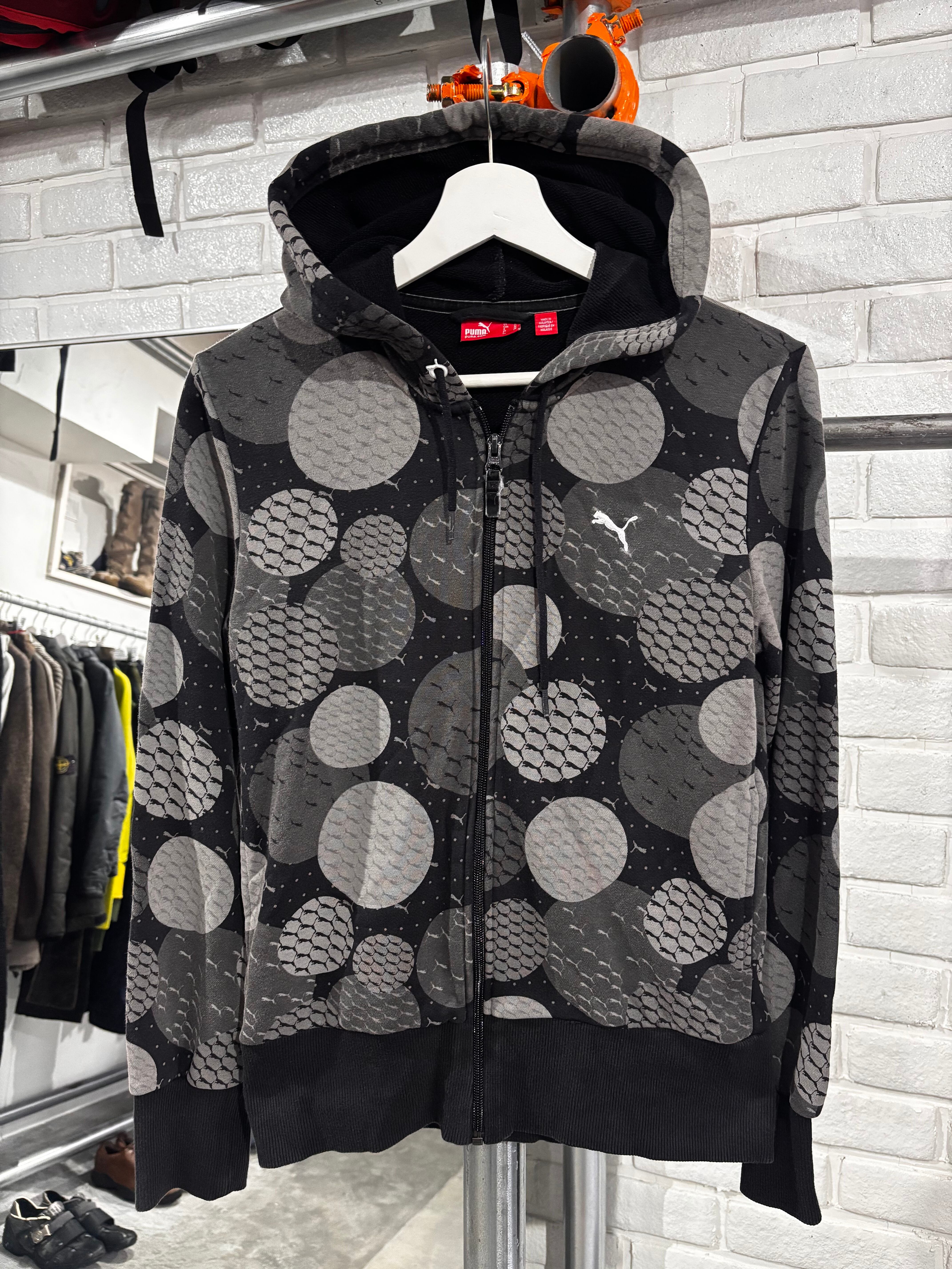 00s “NIKE Sphere Thermal” thumbhole track jacket | HITOCHIGAI