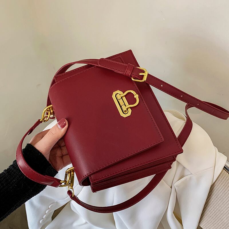 レッドシングル スクウェア メッセンジャーバッグ Tiancai_Wing_Bag20560788544