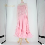 社交ダンス 衣装 スタンダード ドレス ワンピース パーティ衣装 女性用 オールシーズン ピンク系 Create-Sun クリエイトサン 派手 光沢感 上品 おしゃれ ダンス 発表会 決めポーズ フレアスカート 着心地 軽量 ストレッチ 薄手 可愛い フェミニン 楽しむ ステージ スマート フォーマル レディース 体型カバー 柔らかい シンプル 派手可愛い お揃い コスプレ