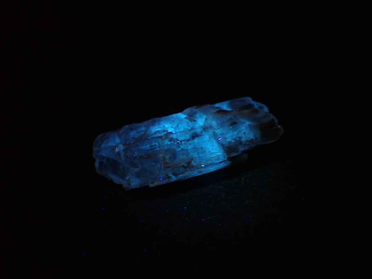 北朝鮮産 ジプサム/Gypsum 原石 A-GPS057 | 鉱物・天然石のお店CrystalGate