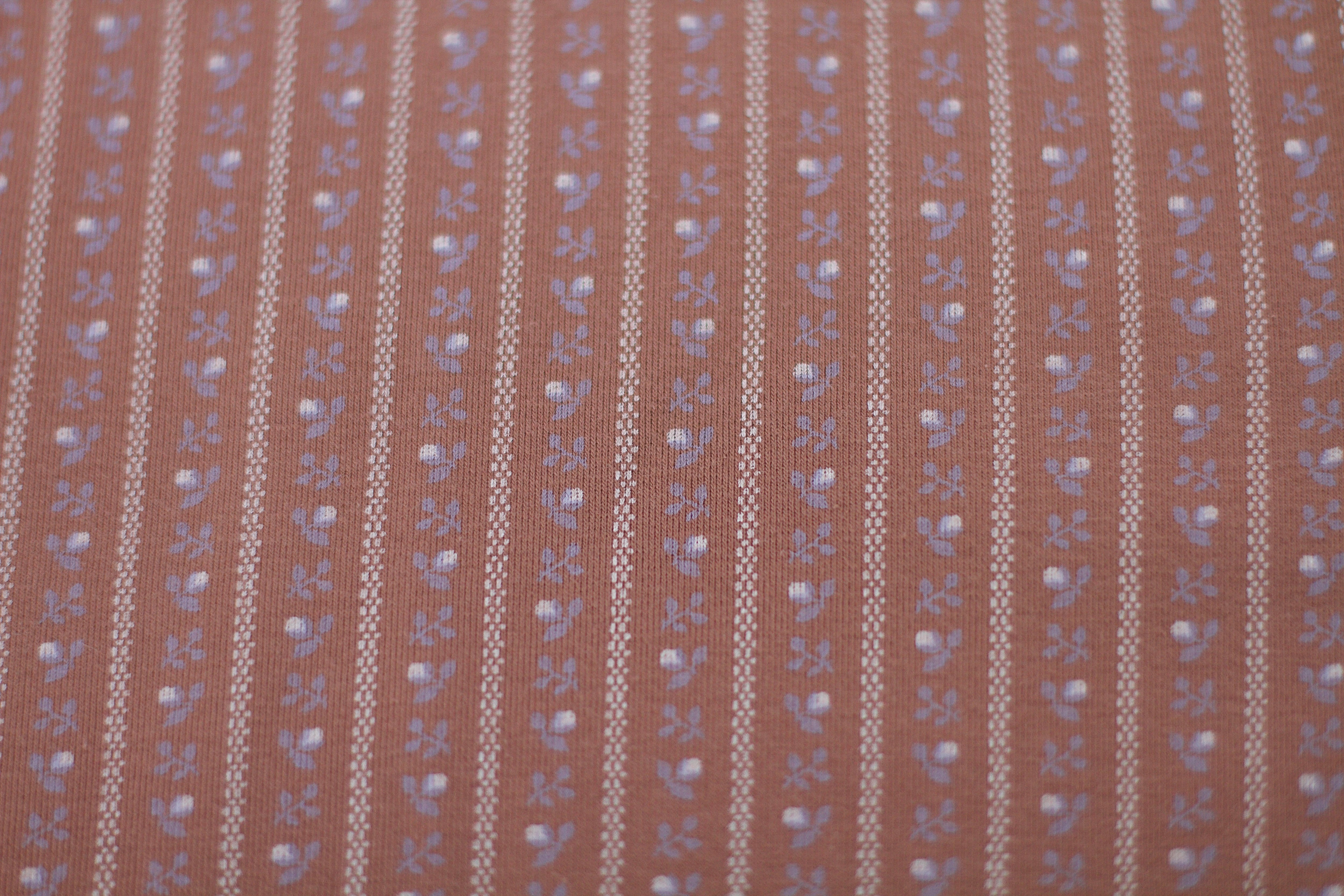 【即納】iver and isla / pima snap turtleneck / wallpaper lace floral