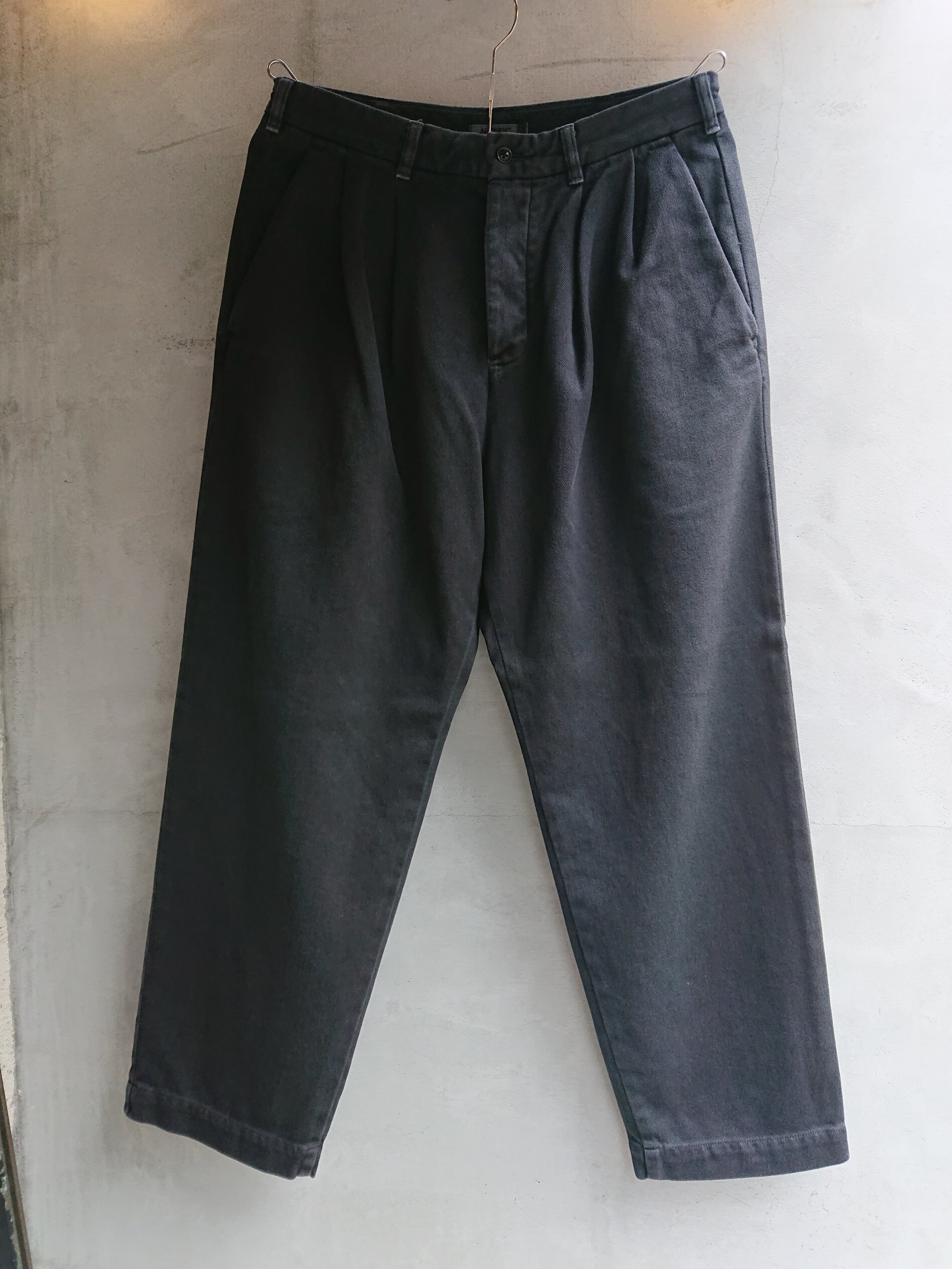 AUTHEN "SILKNIZED CHINO TROUSERS" Sum Black Color