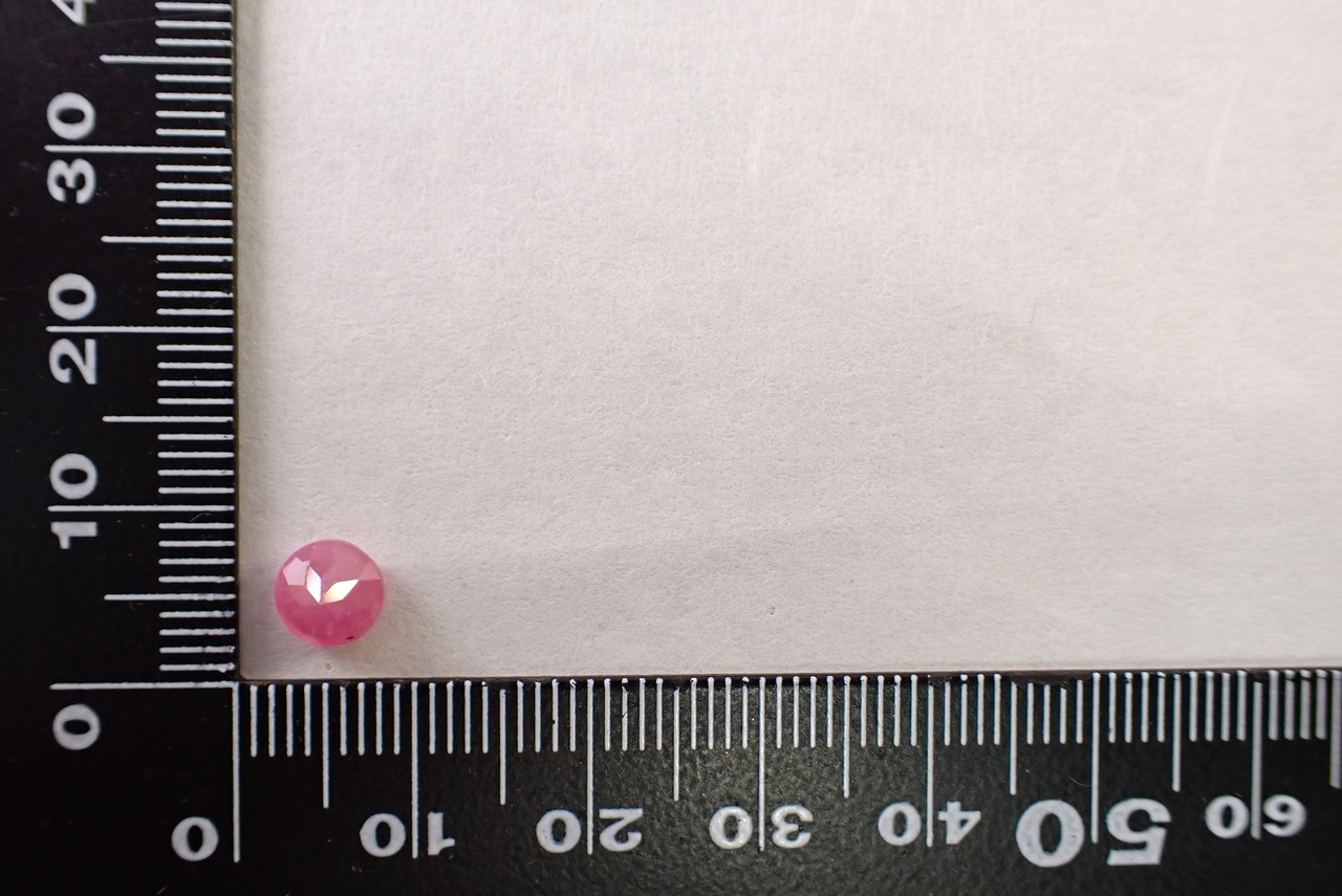 ピンクサファイア　1.36ct　[E10-9]