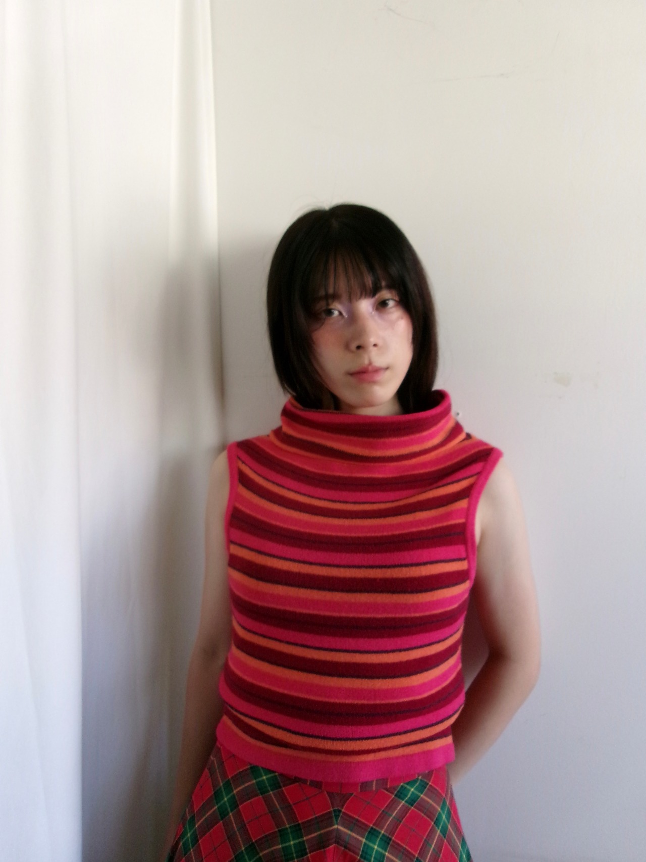 “GUESSJEANS” Top