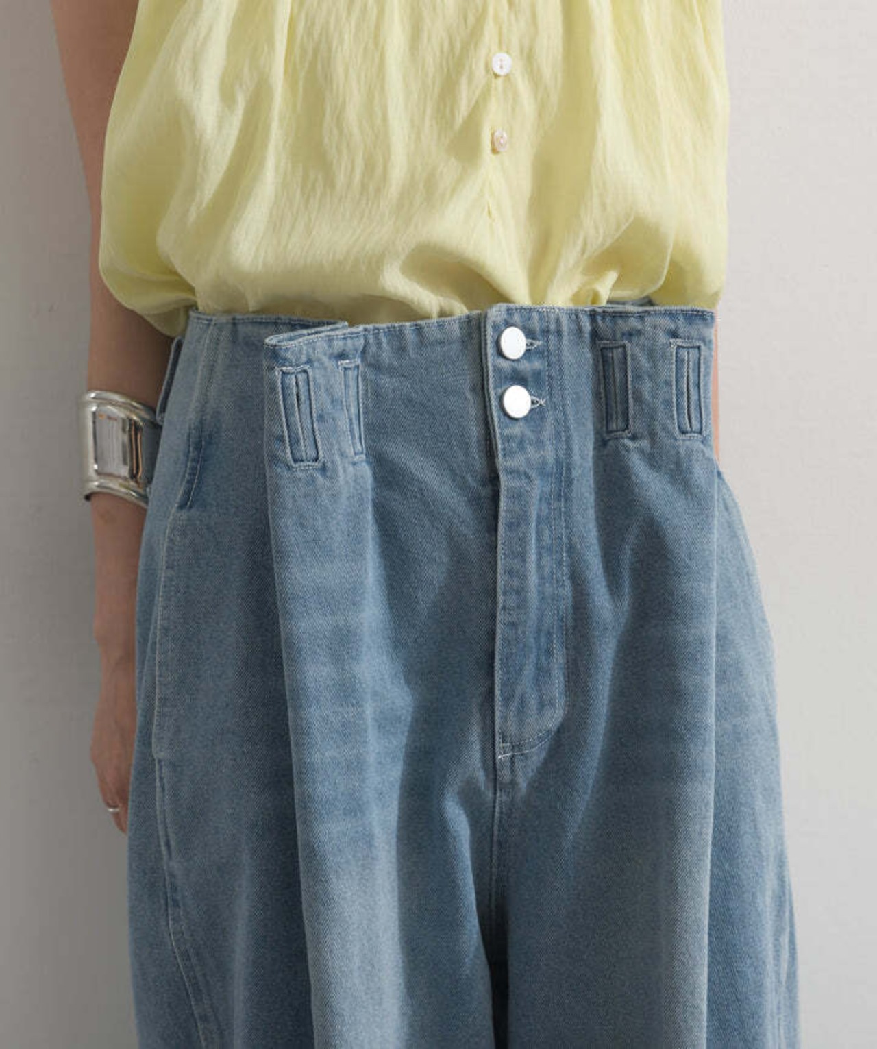 b421 ハイウエストベルトループデザインデニムパンツ blue