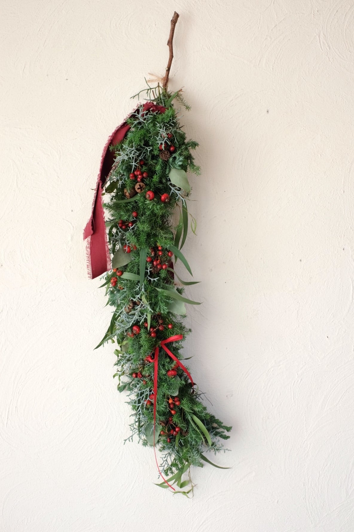 針葉樹の森のスワッグ　red