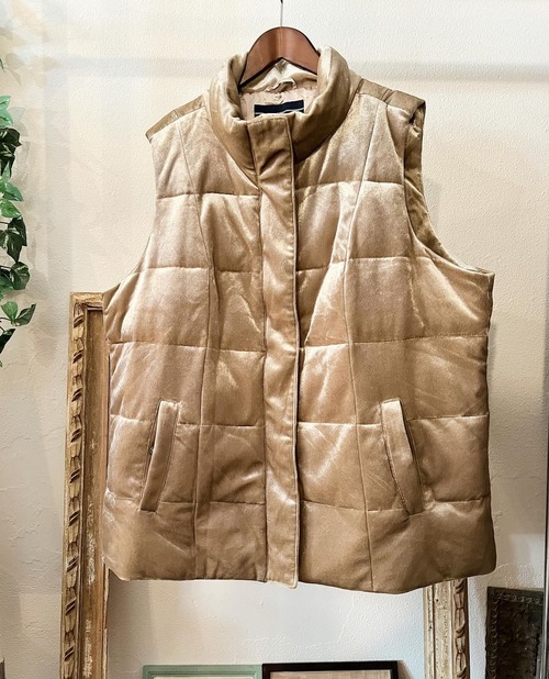 90's 〜 LANDSEND "shiney gold colour" downvest 【XL】