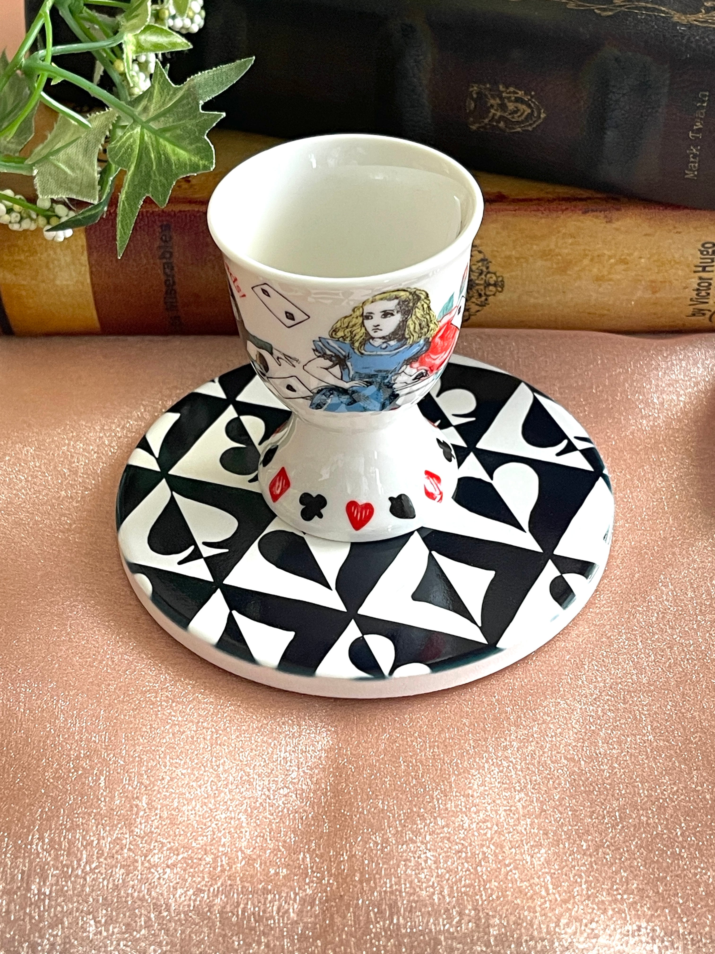 ◇アリス◇エッグカップ◇小物入れ◇不思議の国のアリス◇◇英国