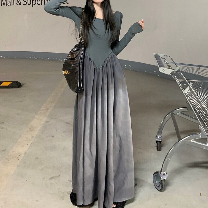 ワンピース レディース フレアワンピース ロングワンピース ロング丈 マキシ丈 長袖 ラウンドネック フレア Aライン 切り替え かわいい 大人可愛い きれいめ カジュアル エレガント シック おしゃれ 綺麗 モード系 おとな こなれ感 ラフ キュート ガーリー ルーズ 個性的 モダン アンティーク 抜け感 無地 学生 デート お出かけ 女子会 休日 イベント リゾート 旅行 散歩 カフェ巡り S M L ブラック グレー 春 秋 冬 10代 20代 30代 韓国 着回し 普段使い 体型カバー 送料無料