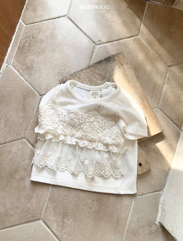 レースビスチェTシャツ