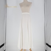 社交ダンス 衣装 Chacott チャコット スカート レッスンウェア ホワイト系 白 無地 シンプル 練習 レッスン スリット 明るい 上品 ダンス衣装 イベント ステージ パーティー ダンスパーティー