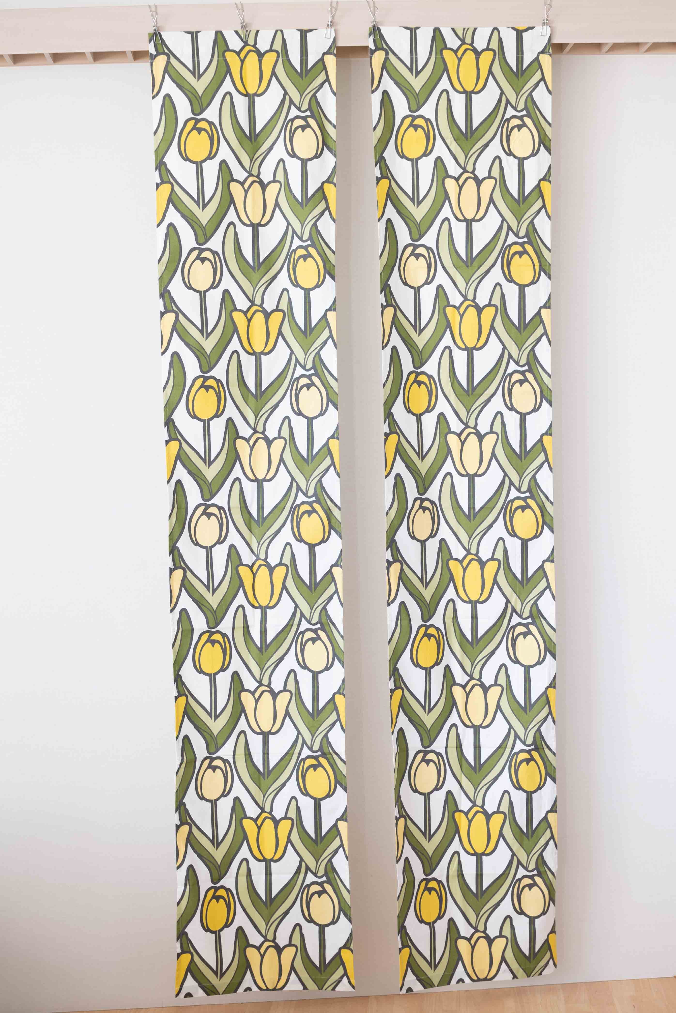 Hemtex ヘムテックス スウェーデン　４４.５センチ×２３５センチ　カーテン仕様　北欧らしいチューリップ柄　コットン１００％
