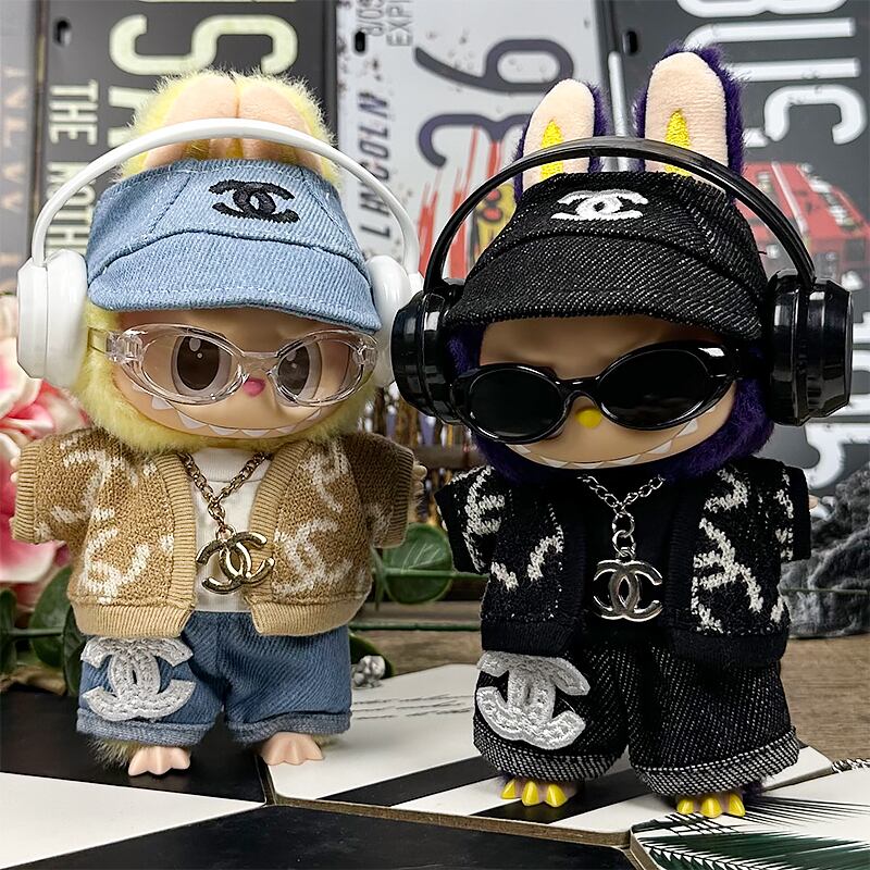 コンプリートコーデ! 首飾り付き labubu ラブブ 7点着せ替えセット 秋冬のおしゃれ着こな 15-17cm プレミアム品質 クールで可愛い