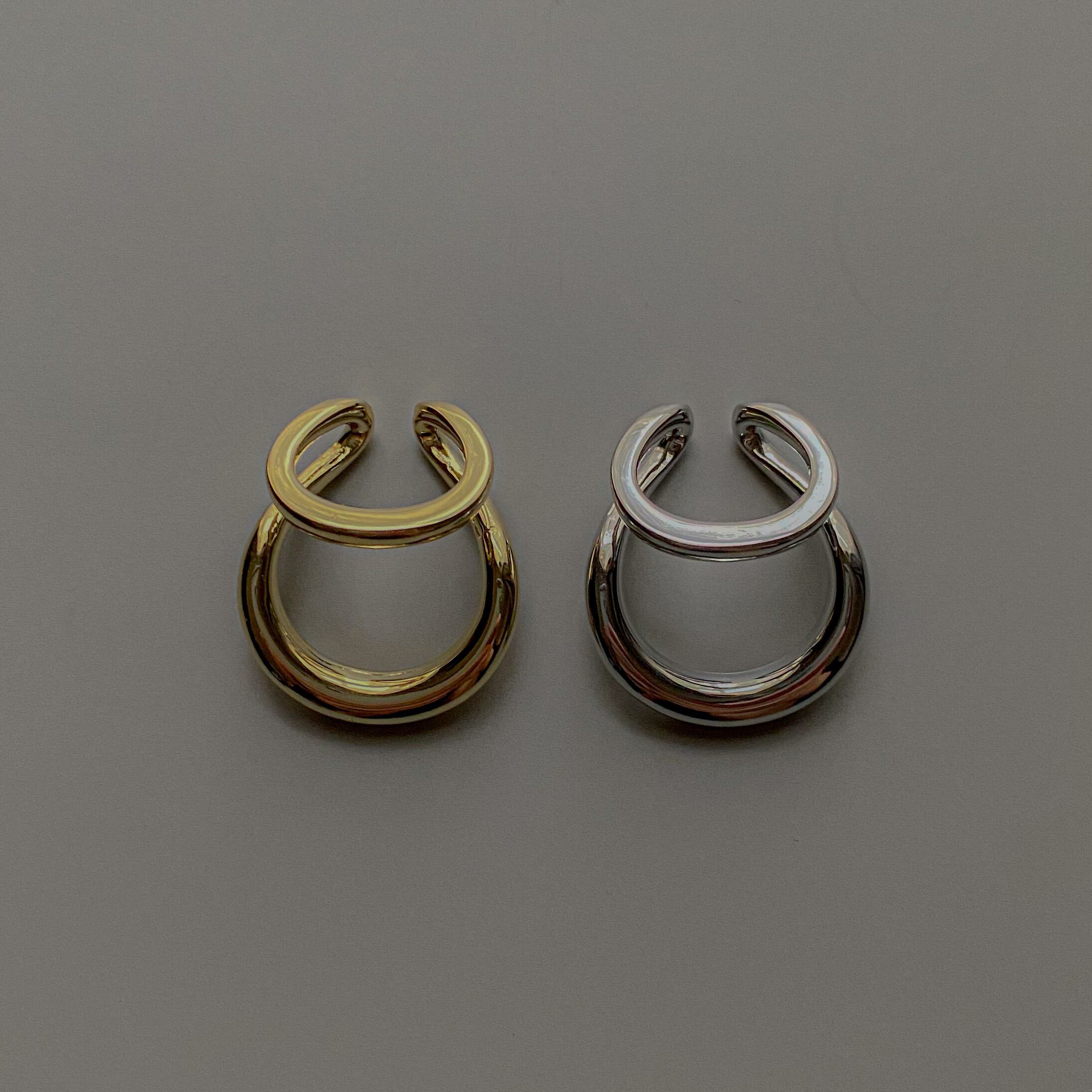 Double ring earcuff