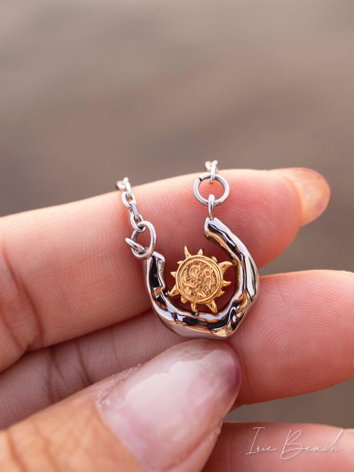 Horse Sunstone necklace No.1 | IRIEBEACH