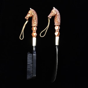 Horse head brush & shoehorn set