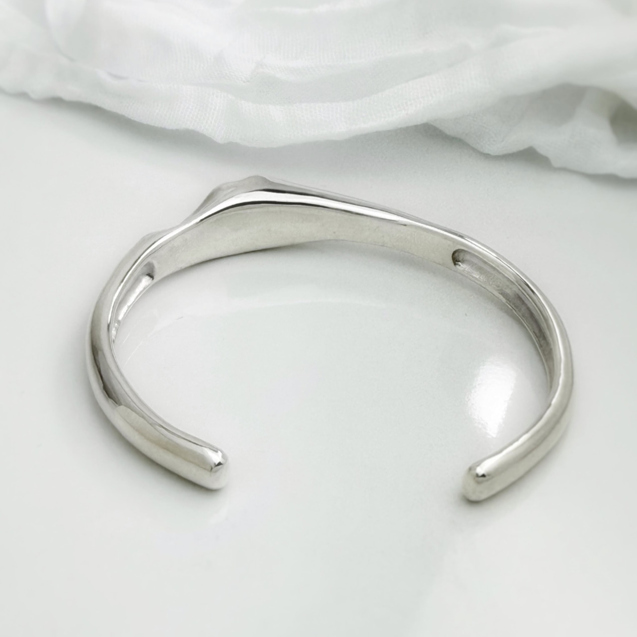 The Day / Bangle