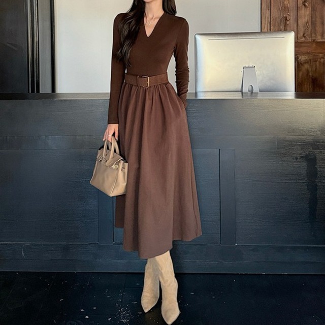 V neck elegant strap pleats swing long dress ( 2color )