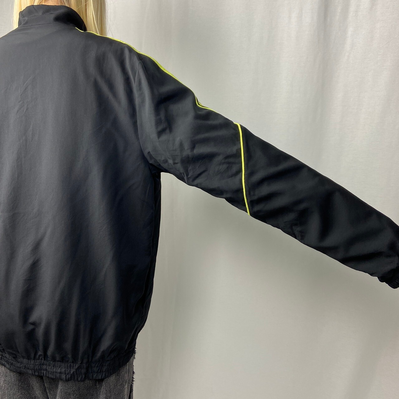 adidas アディダス ポリエステル トラックジャケット メンズM 古着 