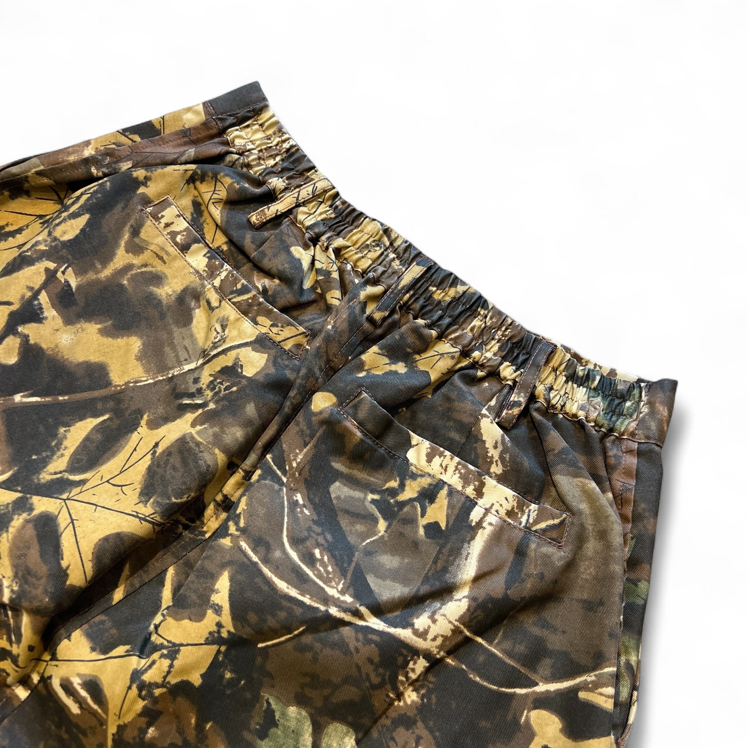 OVER THE DAY TOKYO | REAL TREE CAMO WIDE SHORT PANTS | オーバーザ