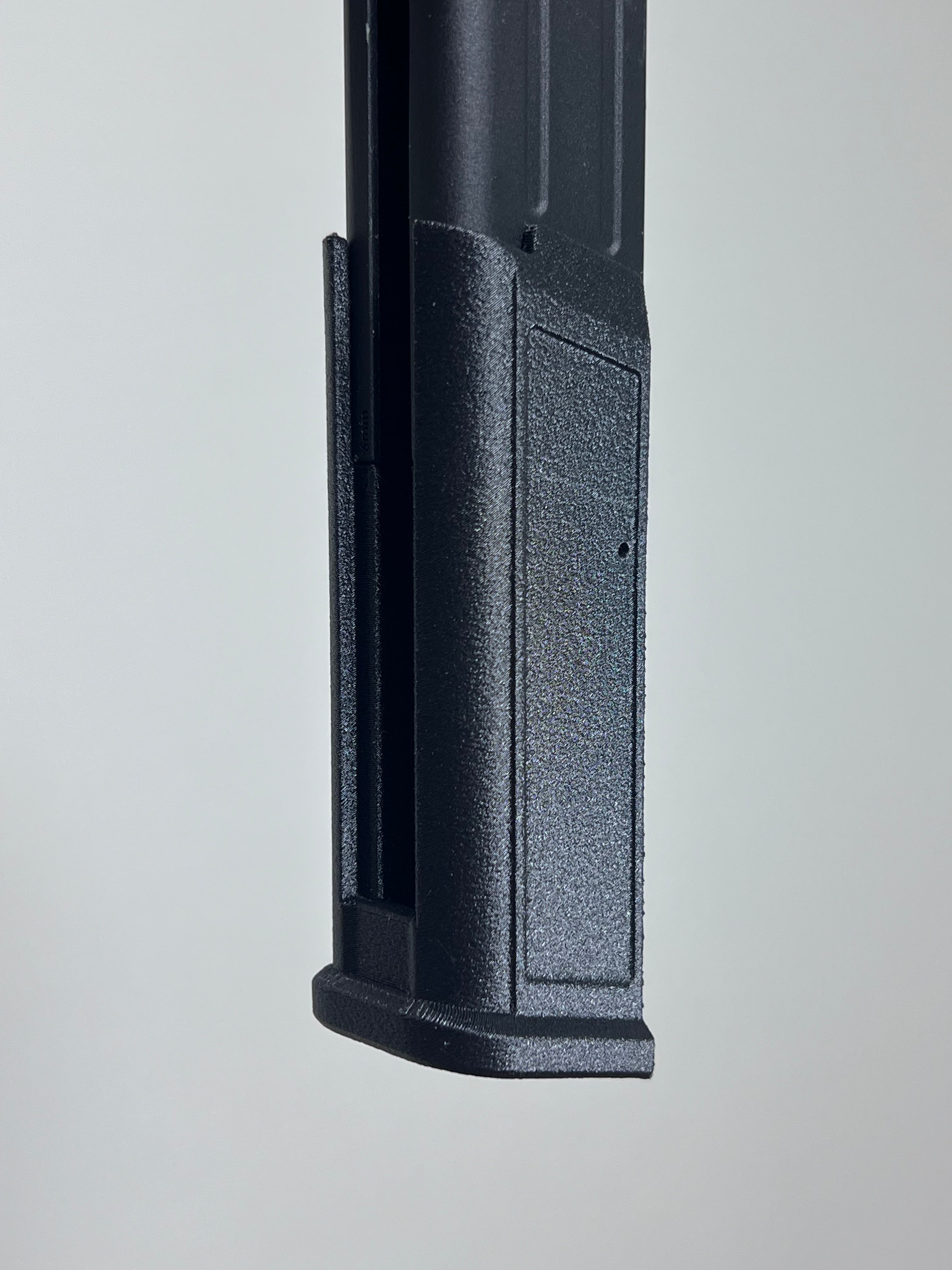 VFC P320(M17/M18) マガジンアダプター | Kokon Industrien