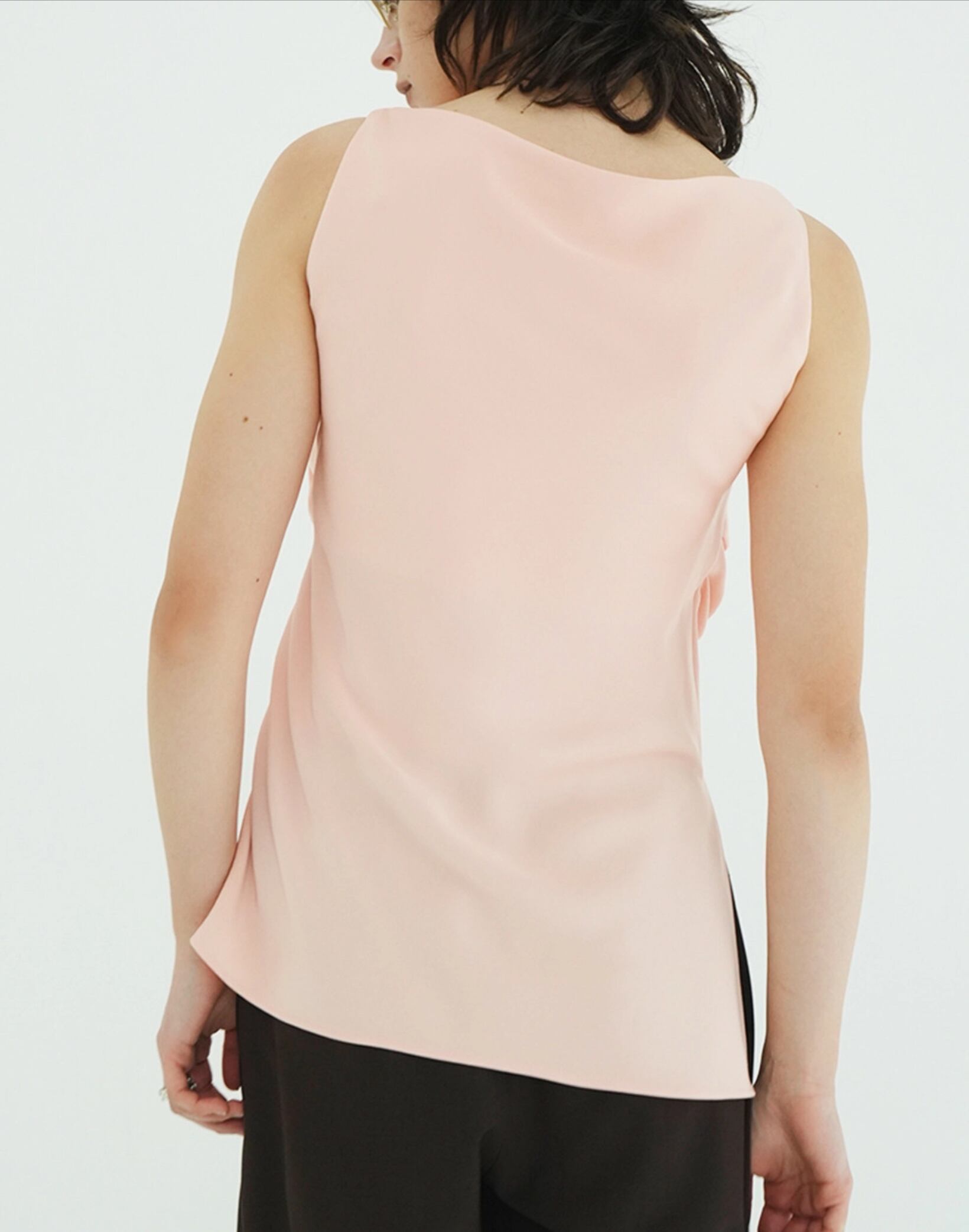 CLANE SATIN DRAPE TOPS | FLICKA ASHIYA