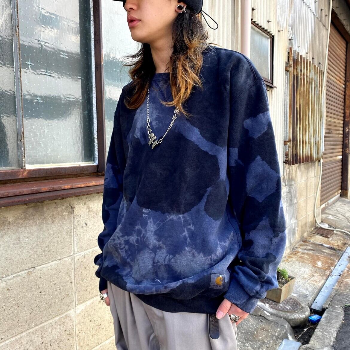Original Tie Dye Bleach Over Dye Sweat Carhartt カーハート ワンポイントロゴ スウェットシャツ メンズm 古着 前vガゼット トレーナー ネイビー 紺色 ブリーチ加工 後染め タイダイ スウェット Al2109 Cave 古着屋 公式 古着通販サイト