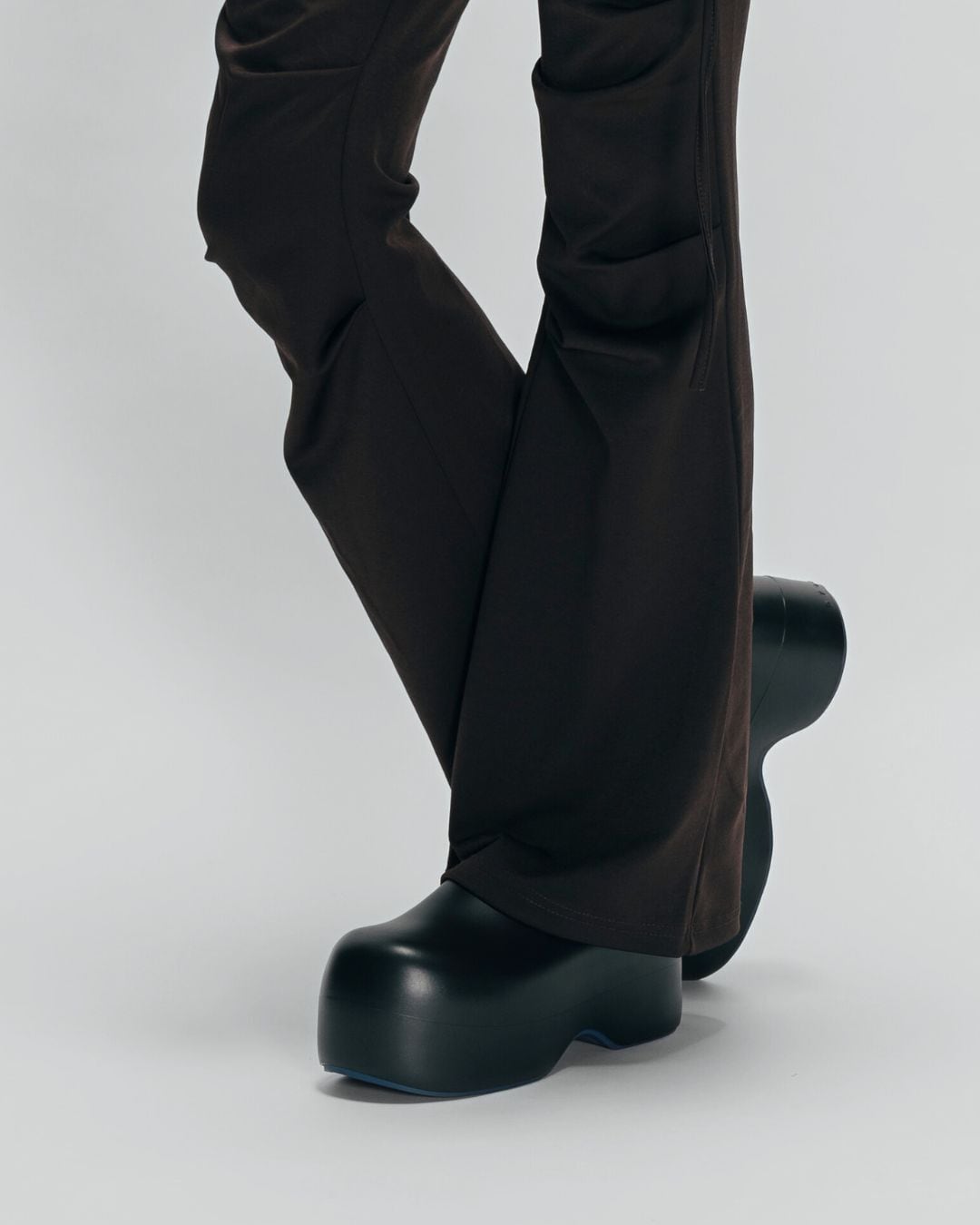 1F MATT BLACK | OFOF