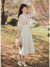 【0258】Embroidery Flower Gathers Long Sleeve Dress