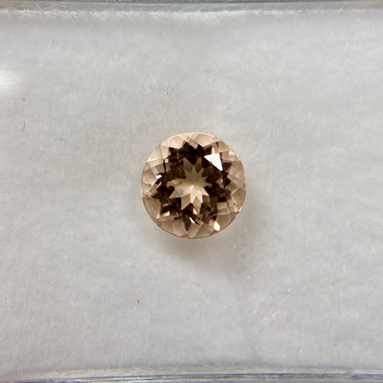 モルガナイト 0.857ct ピンク 簡易ソーティング付き No.45