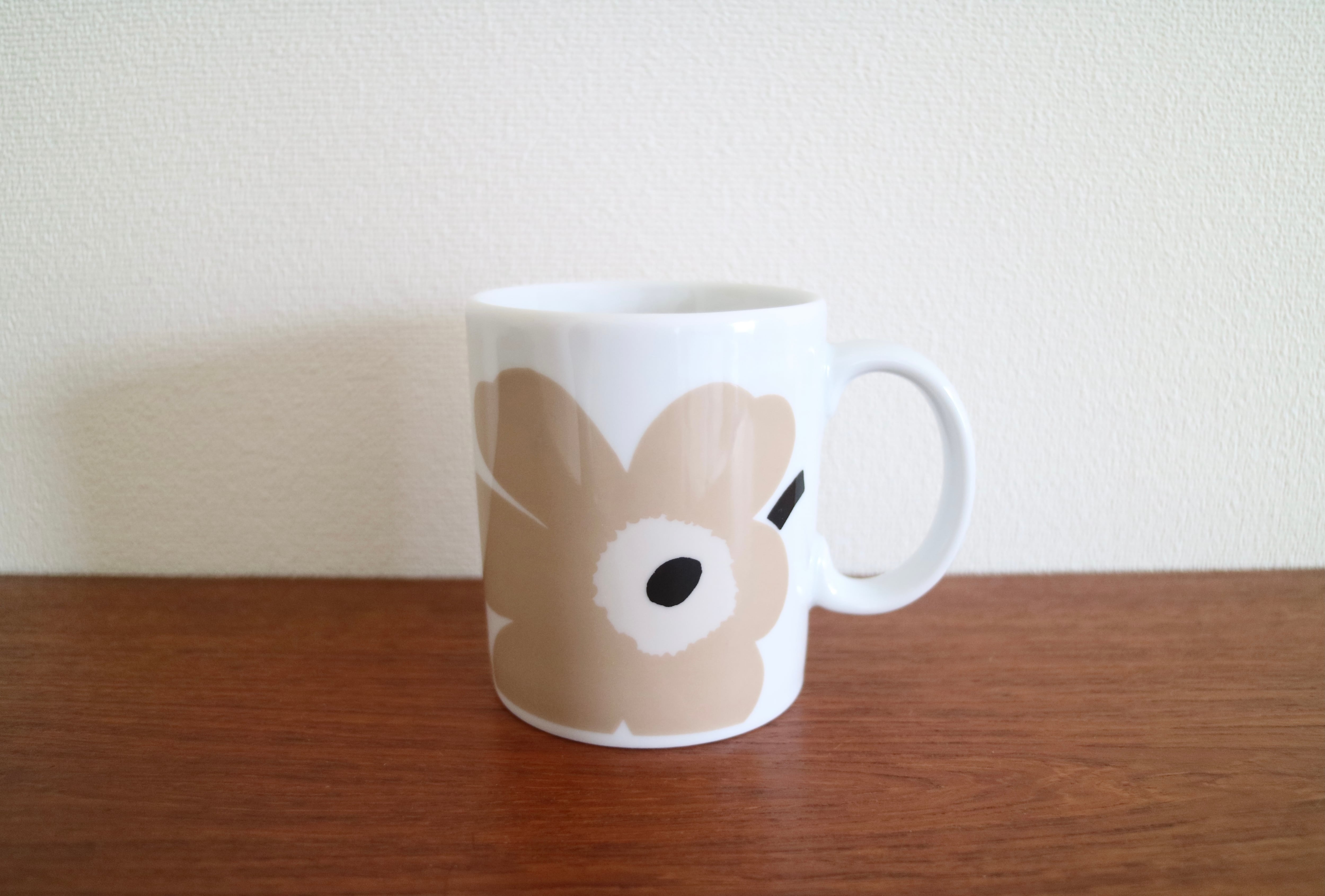 marimekko マリメッコ / UNIKKO ウニッコ / ベージュ 廃盤マグカップ